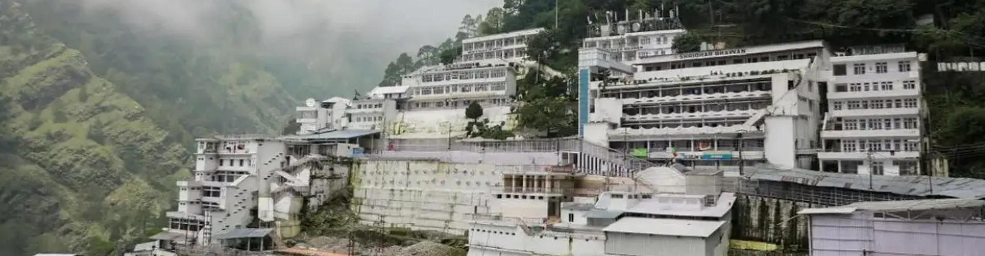 8 Days Kashmir with Vaishno Devi Special Tour Package